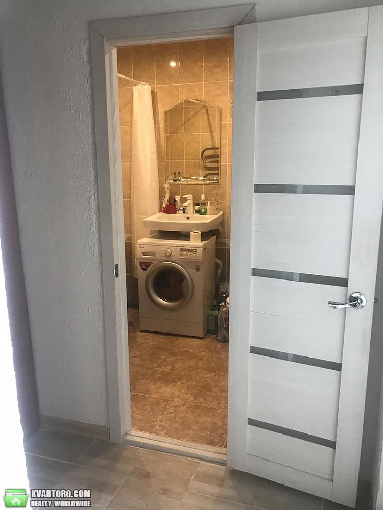 Rent out 1-room apartment. Киев, Бульвар Леси Украинки — photo 3