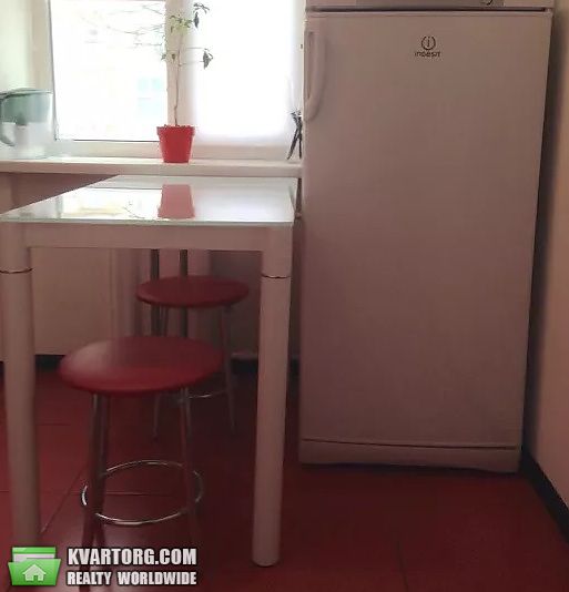 Sell 2-room apartment. Киев, Фучика — photo 2