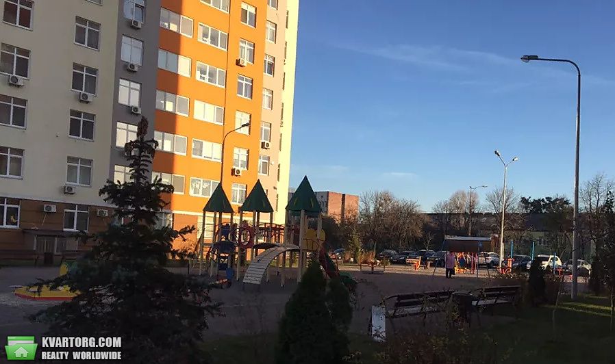 Sell 1-room apartment. Киев,  Комарова — photo 2