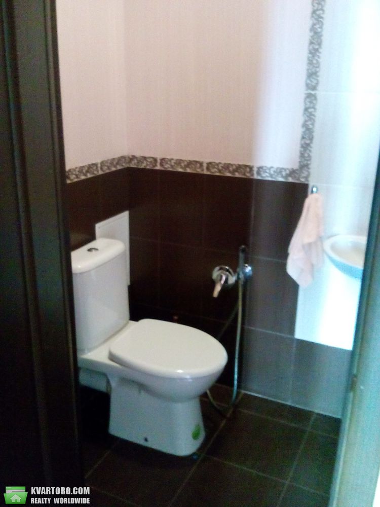 Rent out 2-room apartment. Киев, лобановского — photo 7