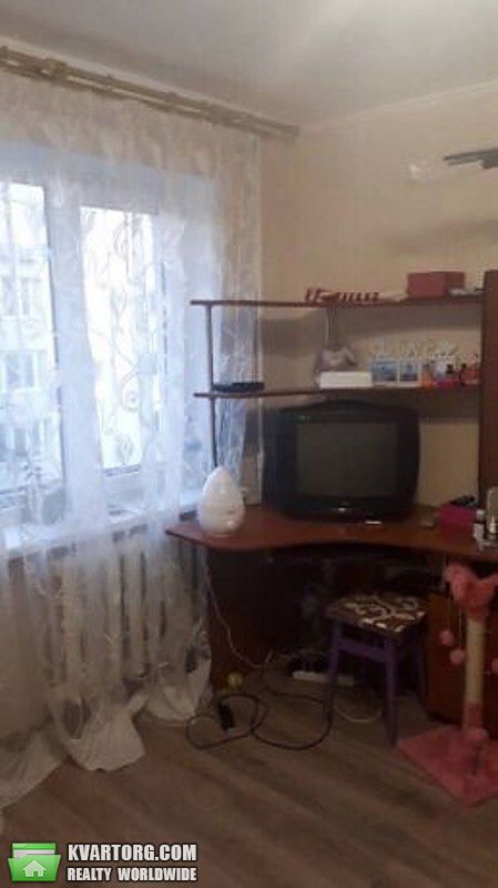 Sell 1-room apartment. Киев,  Автозаводская — photo 2