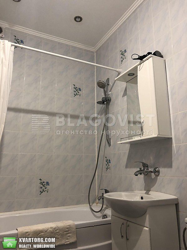 Sell 3-room apartment. Киев,  Лютеранская — photo 5