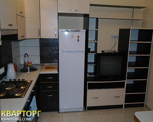 Rent out 1-room apartment. Одесса, Генуэзская — photo 3