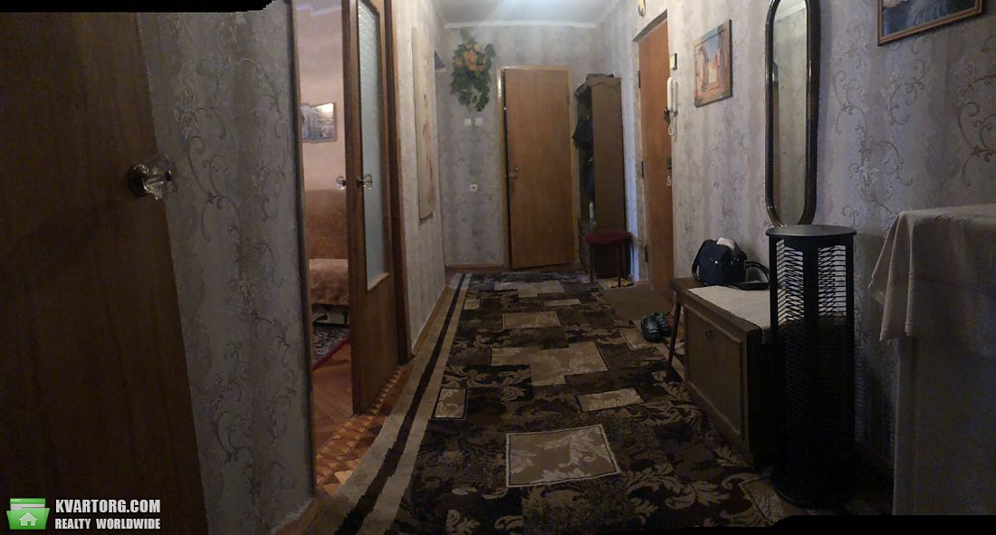 Sell 2-room apartment. Киев,  Автозаводская — photo 2