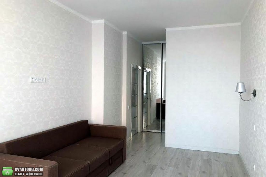 Sell 2-room apartment. Киев, Коновальца Евгения — photo 1