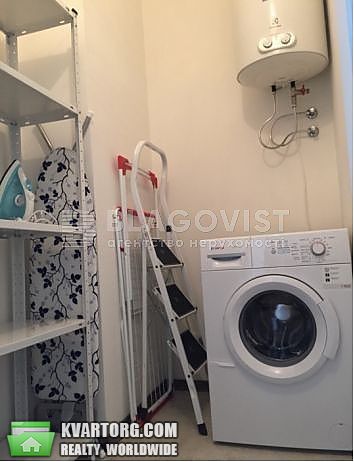 Rent out 1-room apartment. Киев,  Бажана — photo 9