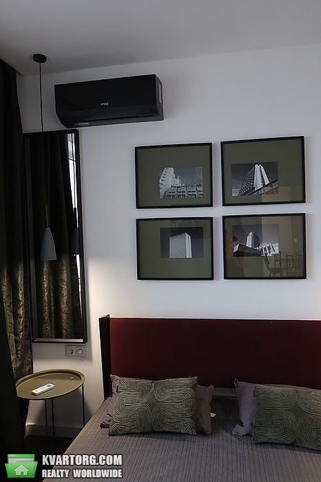 Rent out 2-room apartment. Киев, Проспект Победы — photo 3