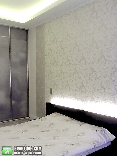 Rent out 5-room apartment. Киев,  Гончара — photo 4