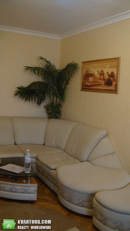 Rent out 2-room apartment. Киев, Науки — photo 7