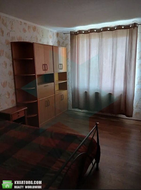 Rent out 2-room apartment. Днепропетровск, Братів Горобців — photo 3