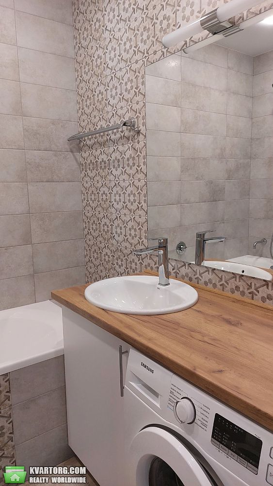 Rent out 1-room apartment. Киев, Нижнеключевая — photo 6