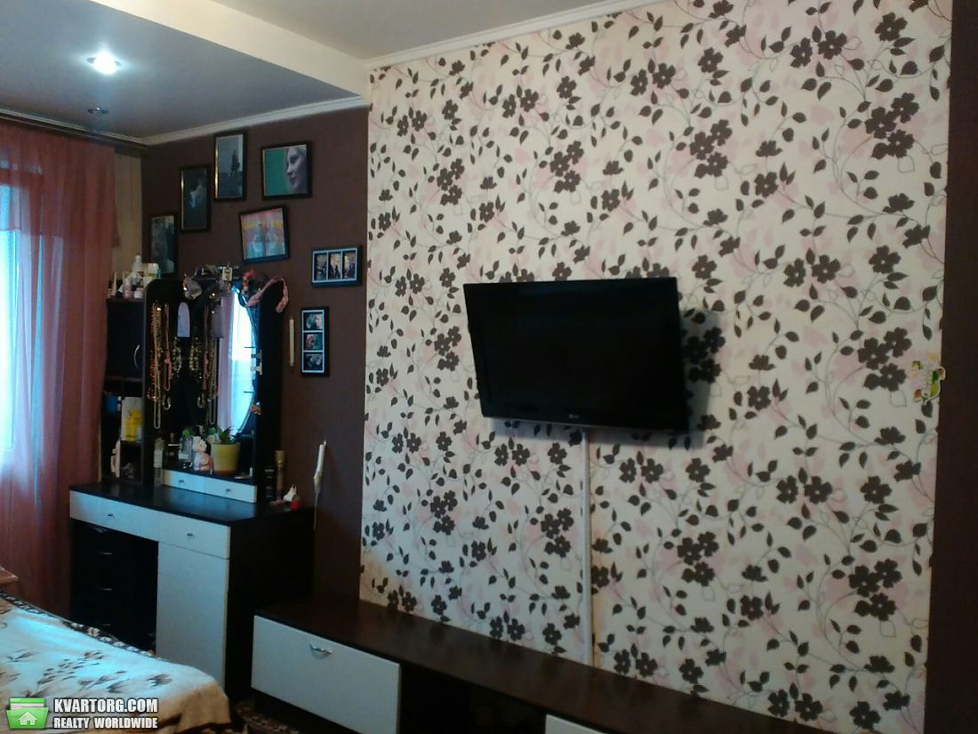 Sell 3-room apartment. Киев,  Автозаводская — photo 4