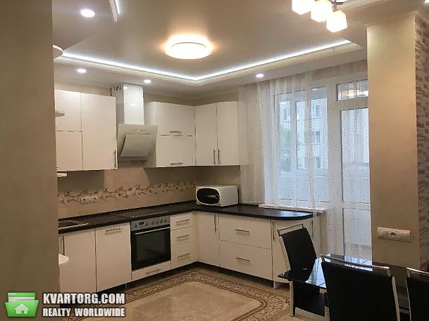 Rent out 3-room apartment. Киев, Тбилисский пер — photo 2