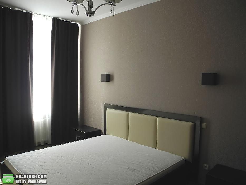 Rent out 3-room apartment. Киев, Болсуновская — photo 8