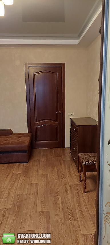 Rent out 1-room apartment. Киев, Комбинатная — photo 5