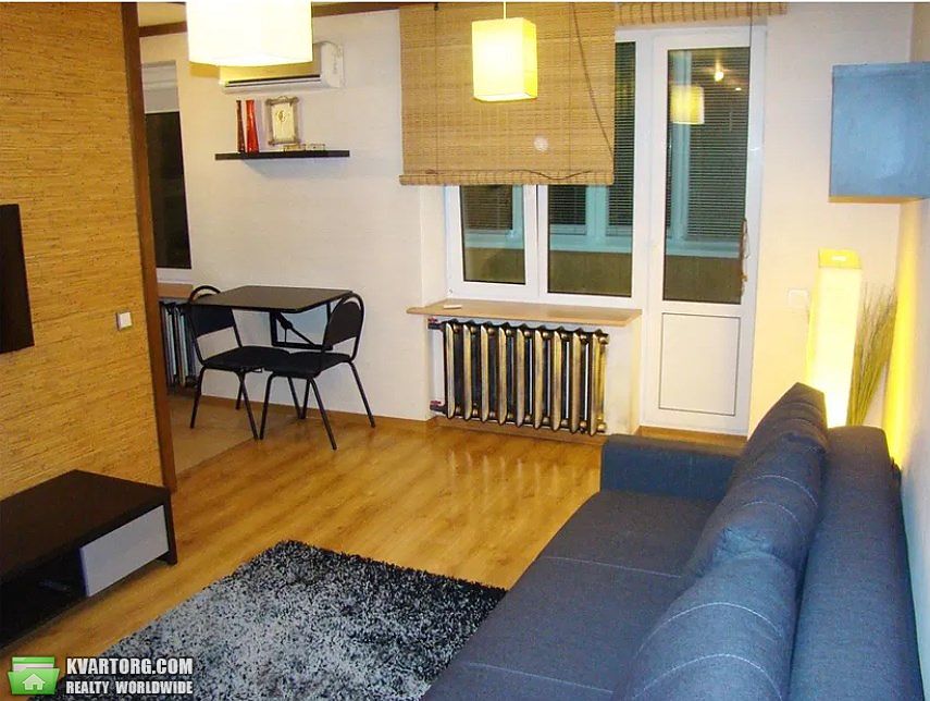 Rent out 1-room apartment. Киев,  Жуковского пер. — photo 1