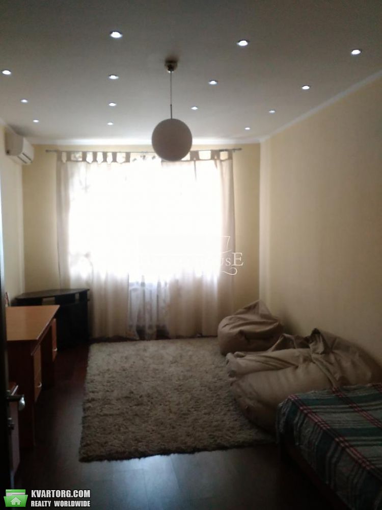 Rent out 4-room apartment. Киев,  Голосеевский пр — photo 7