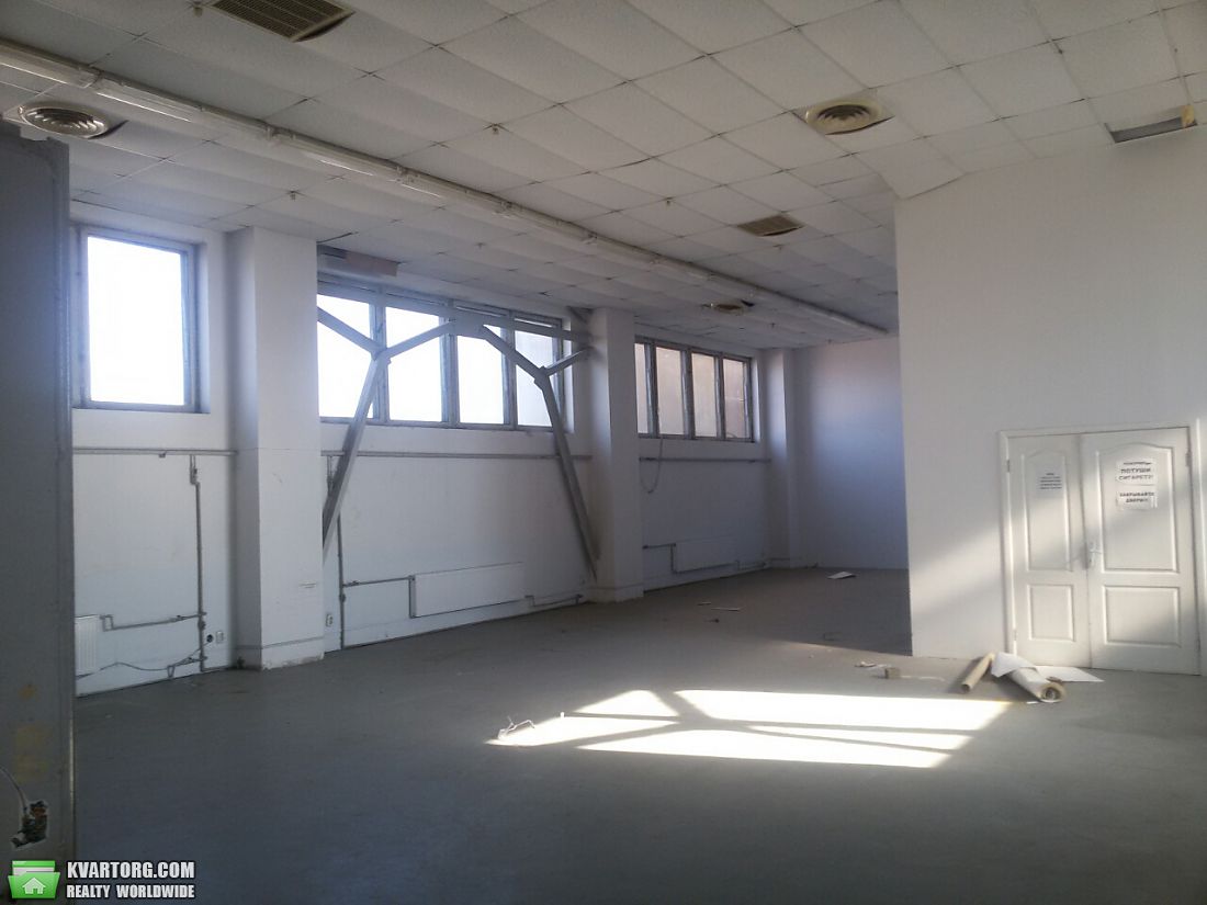 Rent out warehouse. Киев,  Ремонтная — photo 2