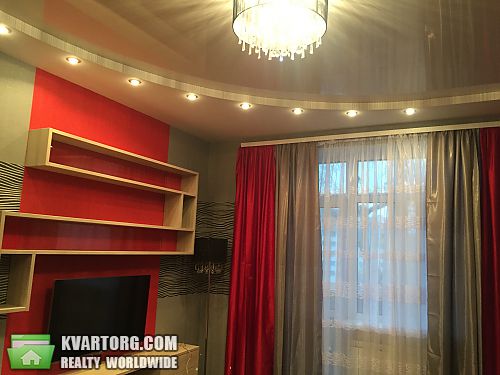 Rent out 2-room apartment. Киев, Госпитальный пер — photo 8