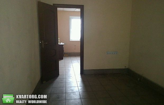 Rent out warehouse. Киев,  Каховская — photo 5
