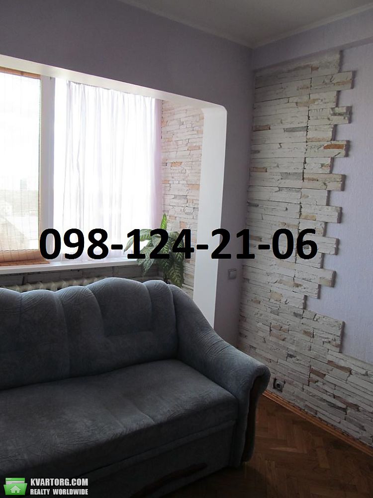 Rent out 2-room apartment. Киев,  Челябинская — photo 1