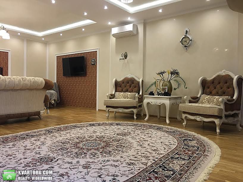 Sell 3-room apartment. Киев,  Щорса — photo 9