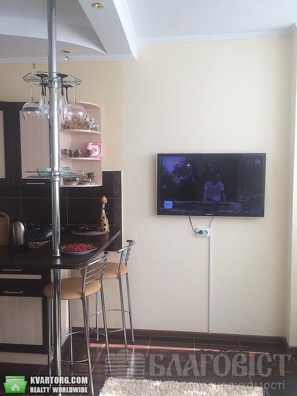 Sell 2-room apartment. Киев,  Воскресенская — photo 5