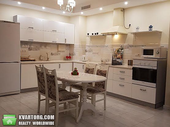 Rent out house. Киев,  Богатырская — photo 4