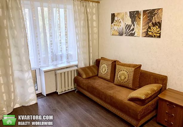 Rent out 2-room apartment. Киев,  Верховного Совета бул — photo 1