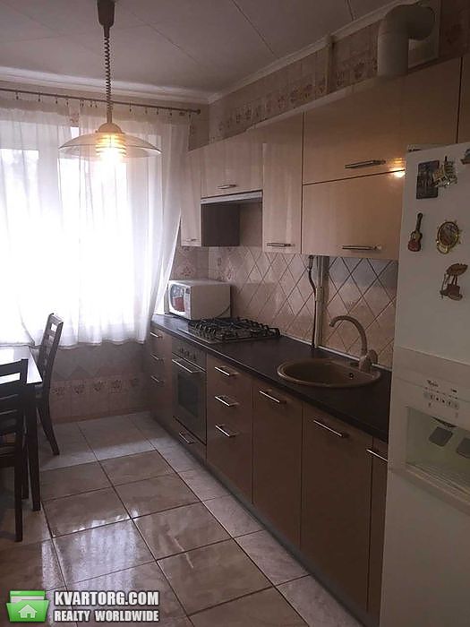 Sell 3-room apartment. Киев,  Лесной пр — photo 1