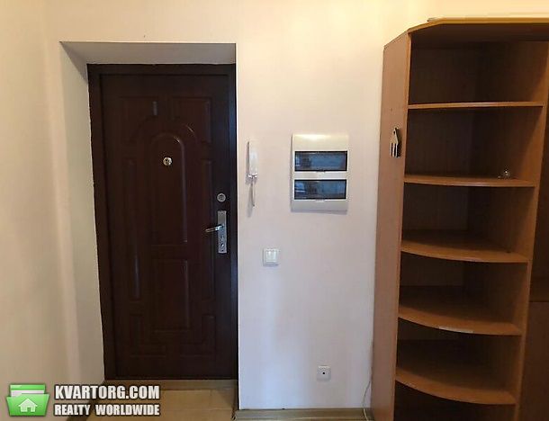 Sell 2-room apartment. Киев,  Салютная — photo 9