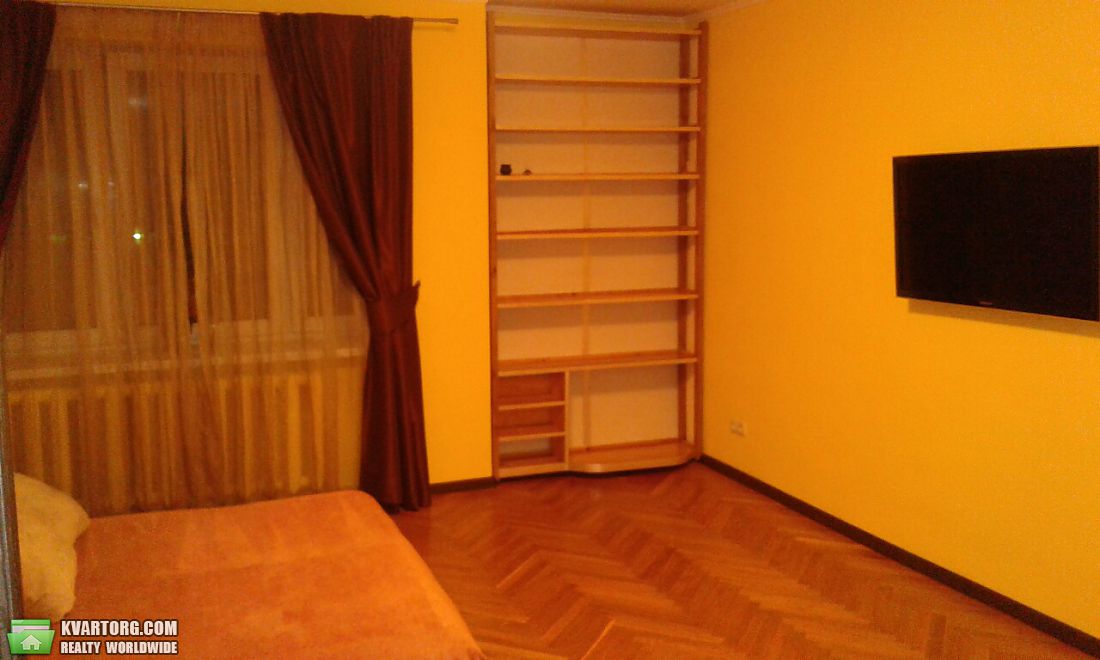 Rent out 1-room apartment. Киев,  Антоновича — photo 8