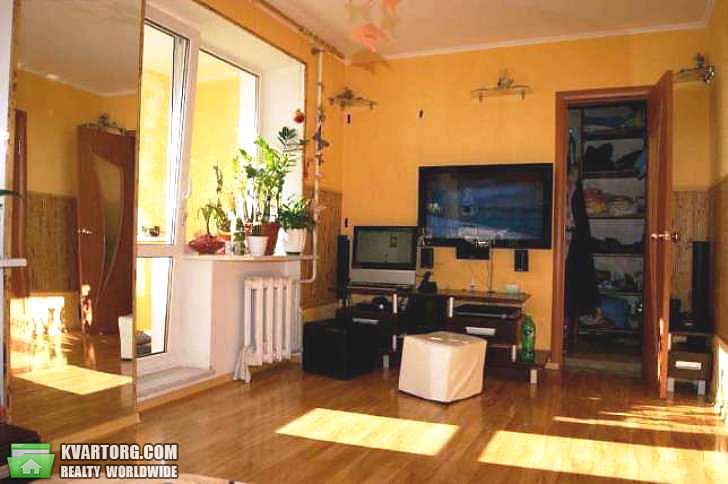 Sell 4-room apartment. Одесса, Михайловская площадь — photo 1