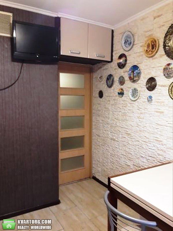 Sell 1-room apartment. Киев,  Бажана — photo 2