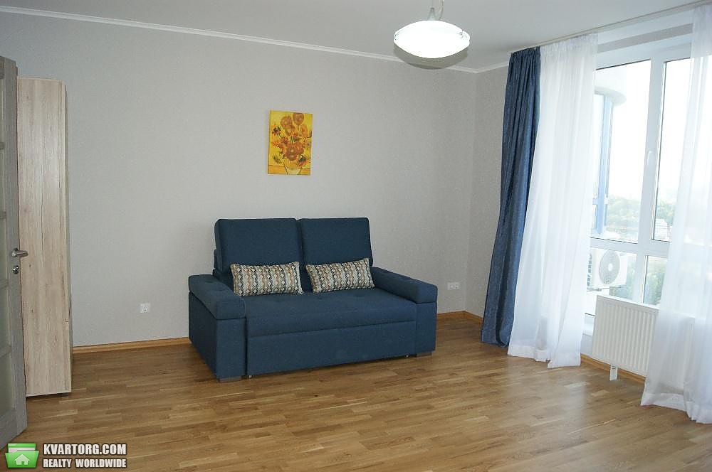 Rent out 4-room apartment. Киев,  Голосеевский пр — photo 3