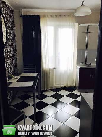 Rent out 1-room apartment. Киев,  Пчелки — photo 4
