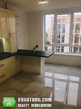 Rent out 2-room apartment. Львов, шевченківський — photo 1
