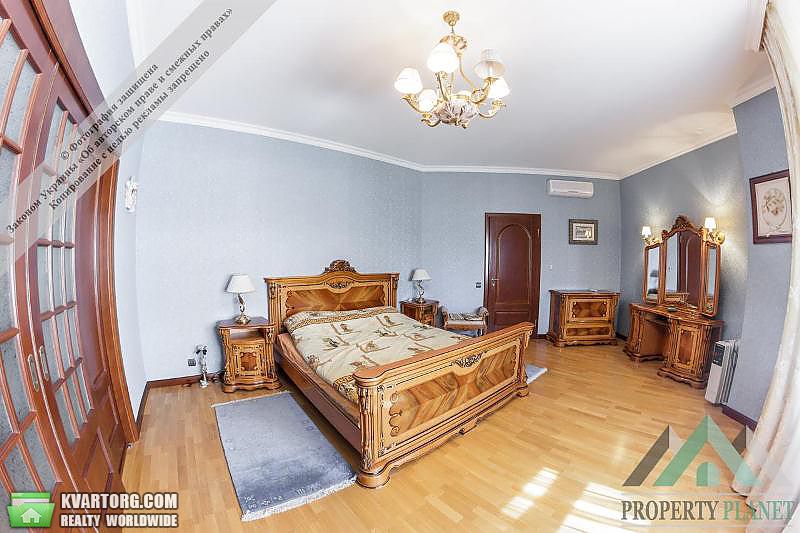 Rent out 4-room apartment. Киев,  Лескова — photo 3