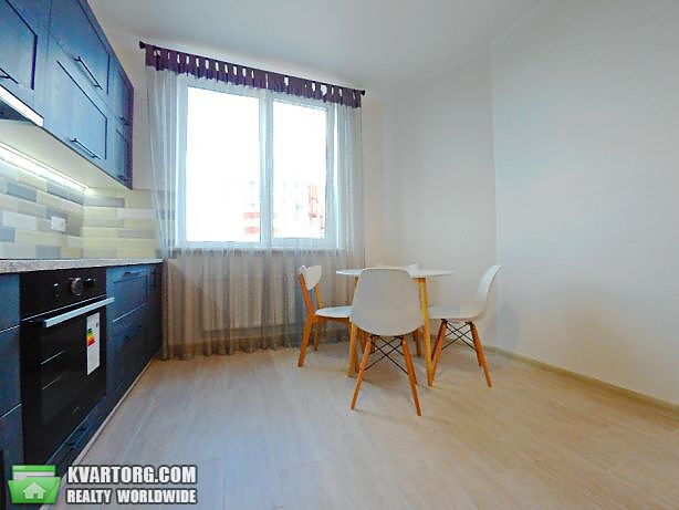 Rent out 1-room apartment. Киев,  Ломоносова — photo 4