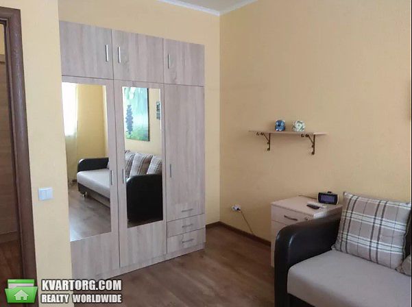 Rent out 1-room apartment. Киев, Семьи Кульженко — photo 2