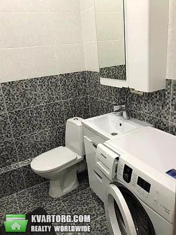 Rent out 1-room apartment. Киев,  Школьная — photo 2