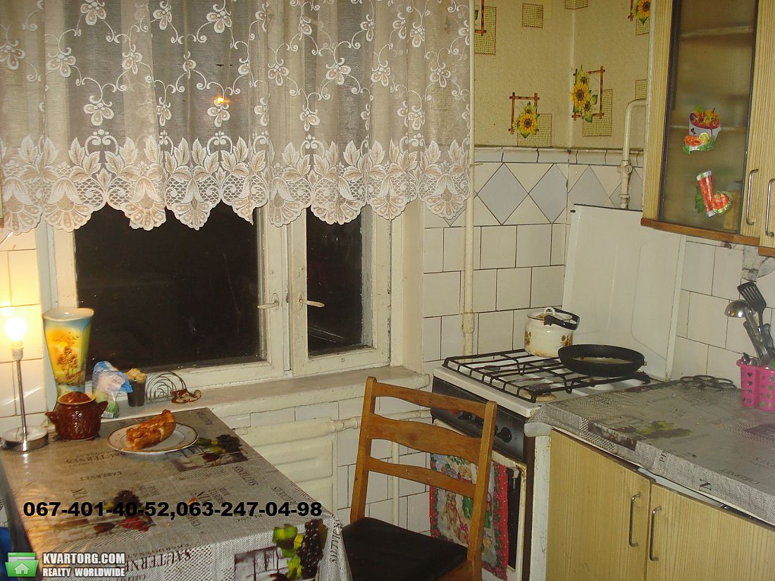 Sell 3-room apartment. Киев,  Радужная — photo 6