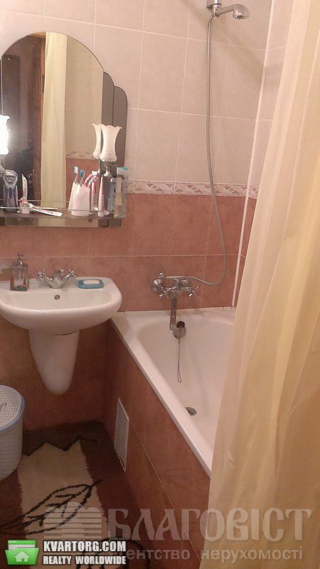 Sell 2-room apartment. Киев,  Строителей — photo 5