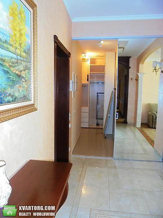 Rent out 3-room apartment. Киев,  Коперника — photo 9