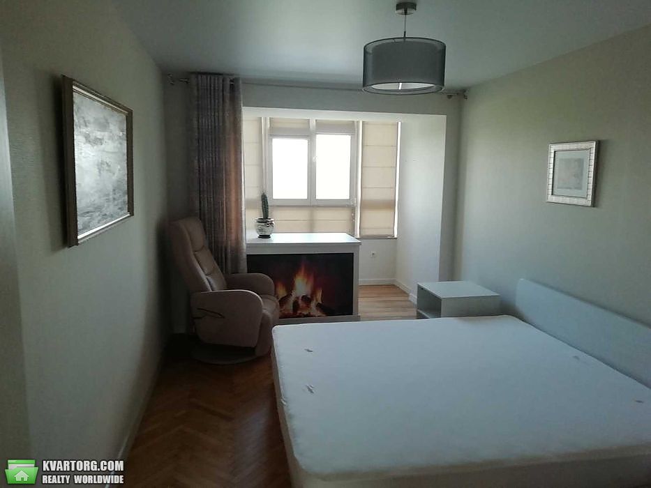 Sell 3-room apartment. Киев,  Энтузиастов — photo 2
