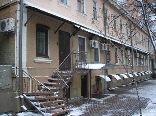 Sell office. Киев, Введенская — photo 1