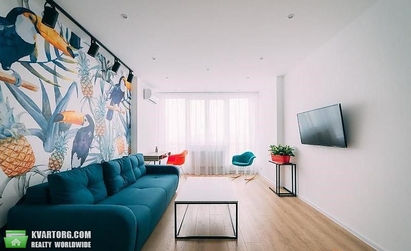Rent out 2-room apartment. Киев,  Мишуги — photo 3