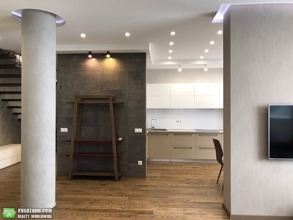 Rent out 5-room apartment. Киев, Драгомирова ул. — photo 5