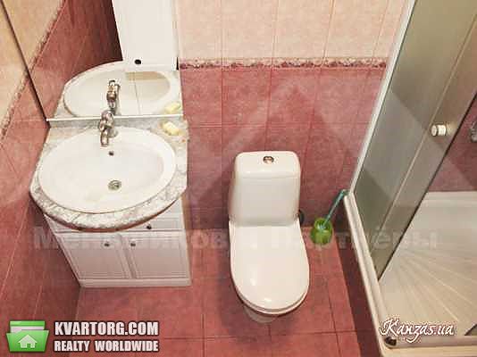 Rent out 3-room apartment. Киев, Евгения Коновальца — photo 4