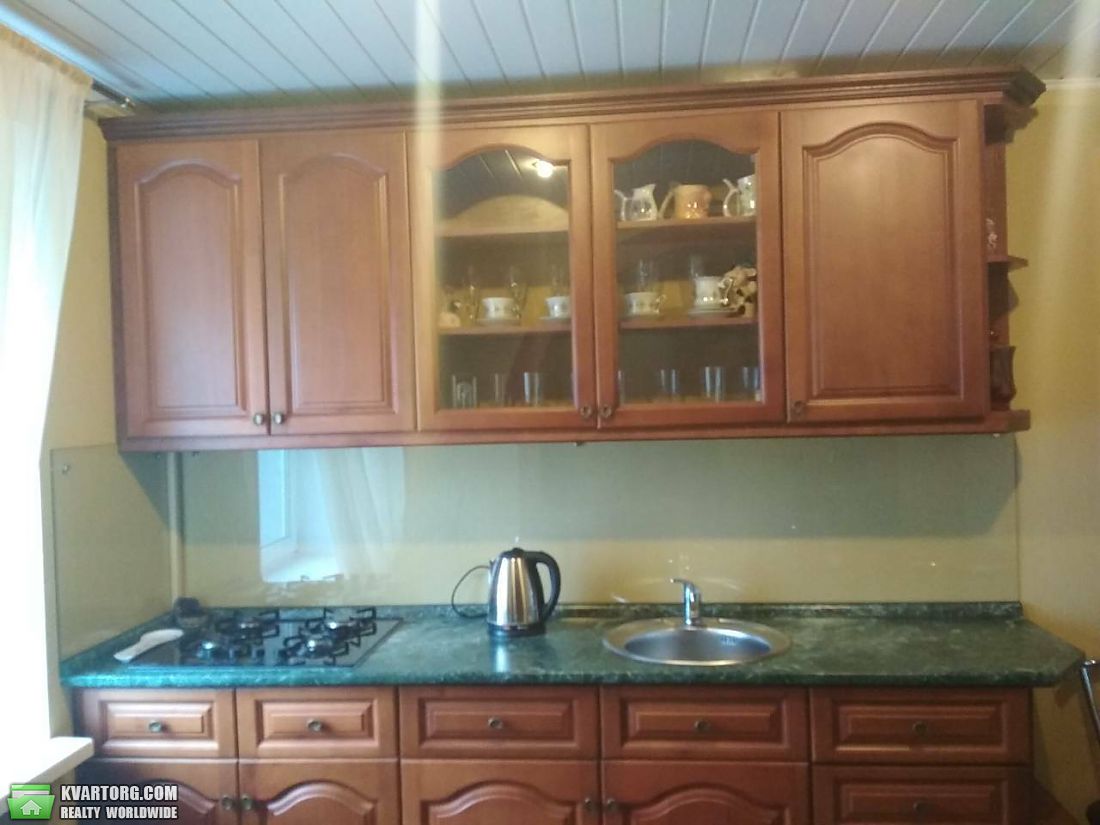 Sell 3-room apartment. Вышгород, Набережная — photo 1
